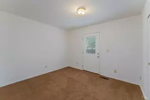 131 Cleveland Ln, Ukiah, CA 95482 - Photo 11