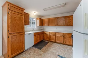 131 Cleveland Ln, Ukiah, CA 95482 - Photo 7