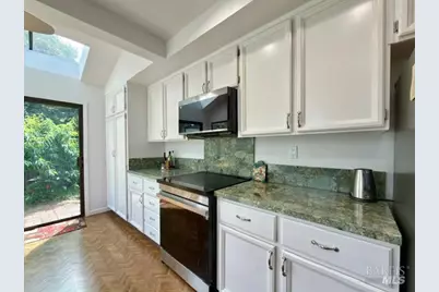 2770 Pike Drive, Napa, CA 94558 - Photo 11