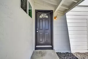 831 Meadowlark Dr, Fairfield, CA 94533 - Photo 13
