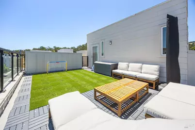 557 Valley Oaks Circle, Novato, CA 94945 - Photo 35