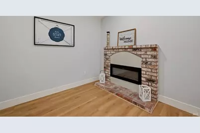 1045 Camellia Lane, Suisun City, CA 94585 - Photo 9