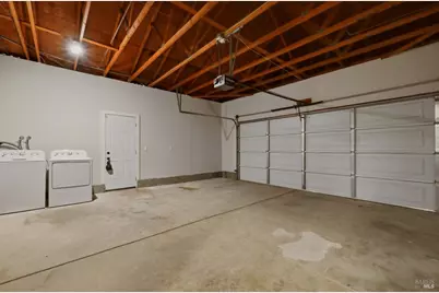 1045 Camellia Lane, Suisun City, CA 94585 - Photo 23