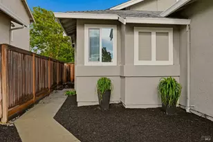 1045 Camellia Ln, Suisun City, CA 94585 - Photo 25