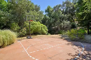 10 Shari Ct, Novato, CA 94947 - Photo 41