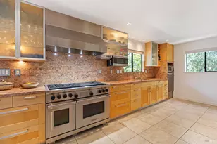 10 Shari Ct, Novato, CA 94947 - Photo 7
