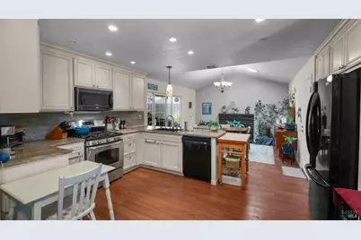 424 Holly Street, Vallejo, CA 94589 - Photo 9
