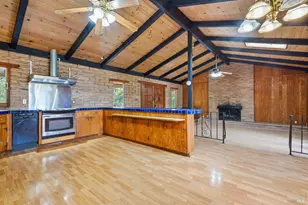 19229 Orange Ave, Sonoma, CA 95476 - Photo 9