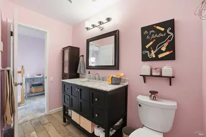 2521 Vallejo Street, Santa Rosa, CA 95405 - Photo 23