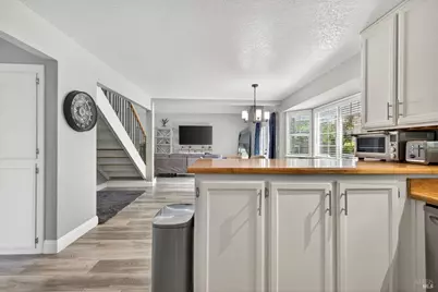 808 Milsom Place, Windsor, CA 95492 - Photo 23