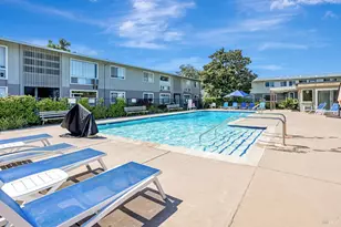 1004 Los Gamos Rd, San Rafael, CA 94903 - Photo 9