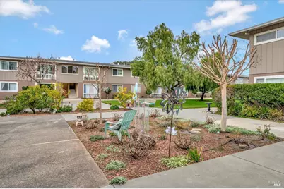 1004 Los Gamos Road, San Rafael, CA 94903 - Photo 5