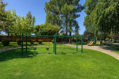 1004 Los Gamos Road, San Rafael, CA 94903 - Photo 11