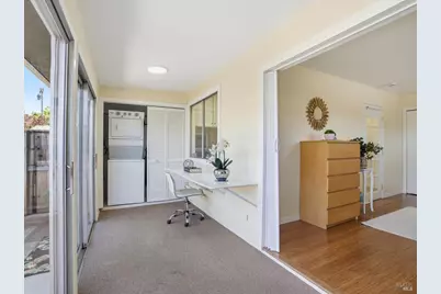1004 Los Gamos Road, San Rafael, CA 94903 - Photo 19