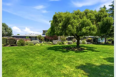 1004 Los Gamos Road, San Rafael, CA 94903 - Photo 27