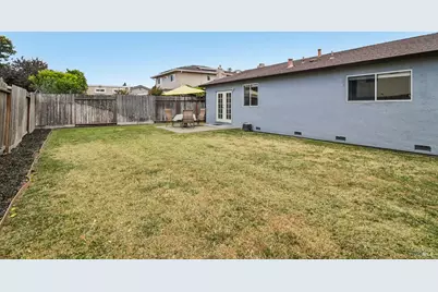 341 Shoveller Drive, Suisun City, CA 94585 - Photo 35