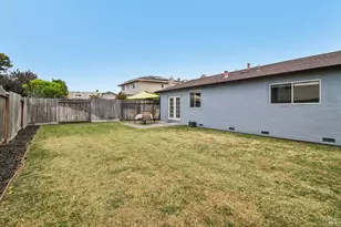 341 Shoveller Dr, Suisun City, CA 94585 - Photo 35