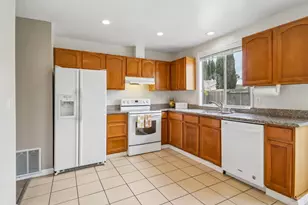 341 Shoveller Dr, Suisun City, CA 94585 - Photo 13