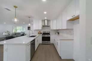 1061 Mockingbird Ct, Fairfield, CA 94533 - Photo 11