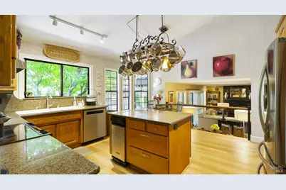 1108 E Sunnyslope Road, Petaluma, CA 94952 - Photo 13