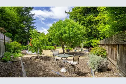 1108 E Sunnyslope Road, Petaluma, CA 94952 - Photo 51