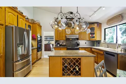 1108 E Sunnyslope Road, Petaluma, CA 94952 - Photo 15