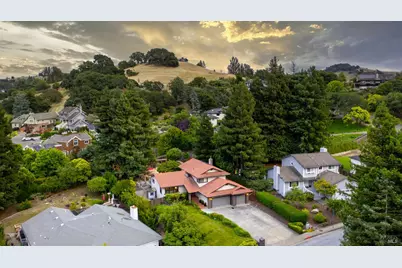 1108 E Sunnyslope Road, Petaluma, CA 94952 - Photo 5