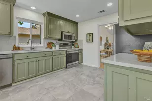 906 Steller Way, Suisun City, CA 94585 - Photo 13