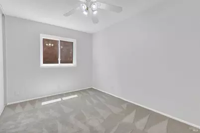 906 Steller Way, Suisun City, CA 94585 - Photo 27