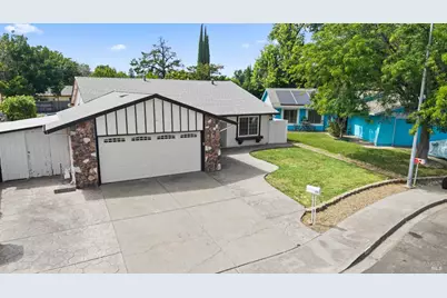 155 Richard Place, Vacaville, CA 95687 - Photo 3