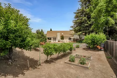3213 Bear Creek Drive, Fairfield, CA 94534 - Photo 35