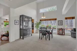 3213 Bear Creek Dr, Fairfield, CA 94534 - Photo 5