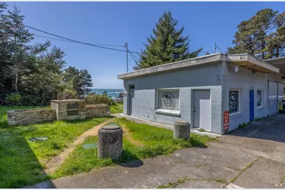 35500 S Highway 1, Gualala, CA 95445 - Photo 19