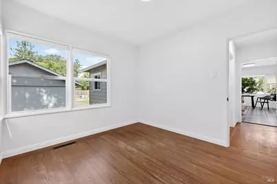 2211 Humboldt Street, Santa Rosa, CA 95404 - Photo 25