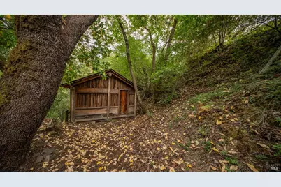 8800 Mill Creek Road, Healdsburg, CA 95448 - Photo 15