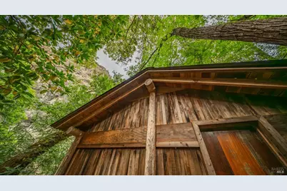 8800 Mill Creek Road, Healdsburg, CA 95448 - Photo 17