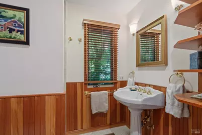 22200 Puccioni Road, Healdsburg, CA 95448 - Photo 19