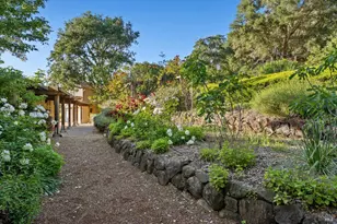 22200 Puccioni Rd, Healdsburg, CA 95448 - Photo 31