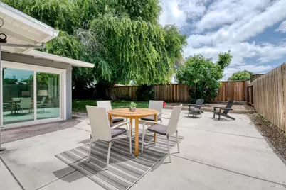 2766 Mayfair Avenue, Concord, CA 94520 - Photo 25