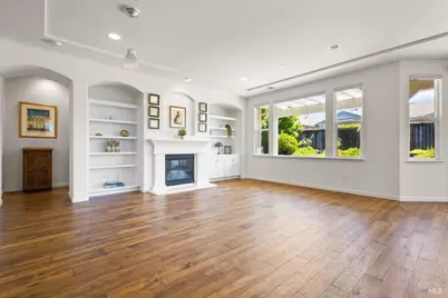 9240 Oak Trail Circle, Santa Rosa, CA 95409 - Photo 5