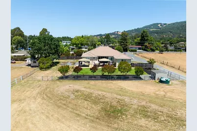 534 Mountain View Avenue, Santa Rosa, CA 95407 - Photo 57