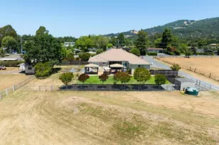 534 Mountain View Ave, Santa Rosa, CA 95407 - Photo 57