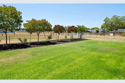 534 Mountain View Avenue, Santa Rosa, CA 95407 - Photo 51