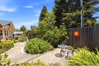 1955 Hoen Avenue, Santa Rosa, CA 95405 - Photo 29