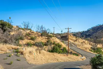 201 Mulford Drive, Napa, CA 94558 - Photo 5