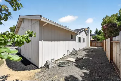 412 Canyon Court, Benicia, CA 94510 - Photo 39