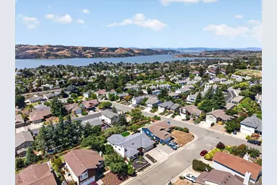 412 Canyon Court, Benicia, CA 94510 - Photo 5