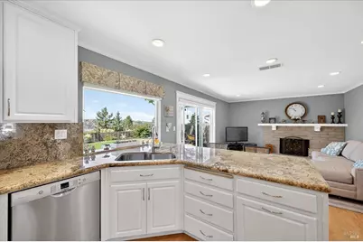412 Canyon Court, Benicia, CA 94510 - Photo 19