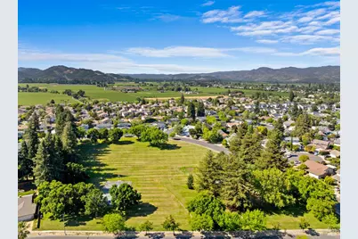 2547 Vintage Street, Napa, CA 94558 - Photo 41