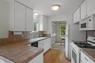 800 Las Palmas Ave, Novato, CA 94949 - Photo 13